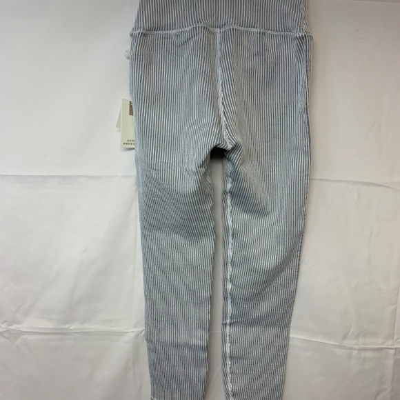 Good American leggings SZ 3/4 striped compression quick dry exercise lounge NWT - Picture 3 of 10